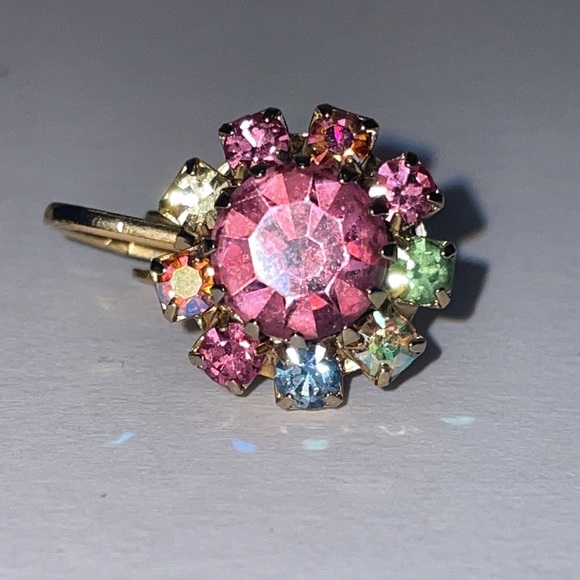 Amethyst and multicolored crystals on gold tone setting - Picture 3 of 3